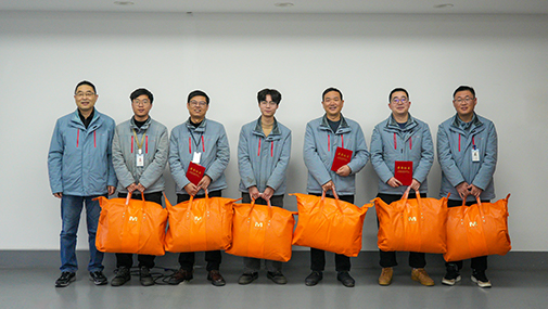 �������첿�������Բ������